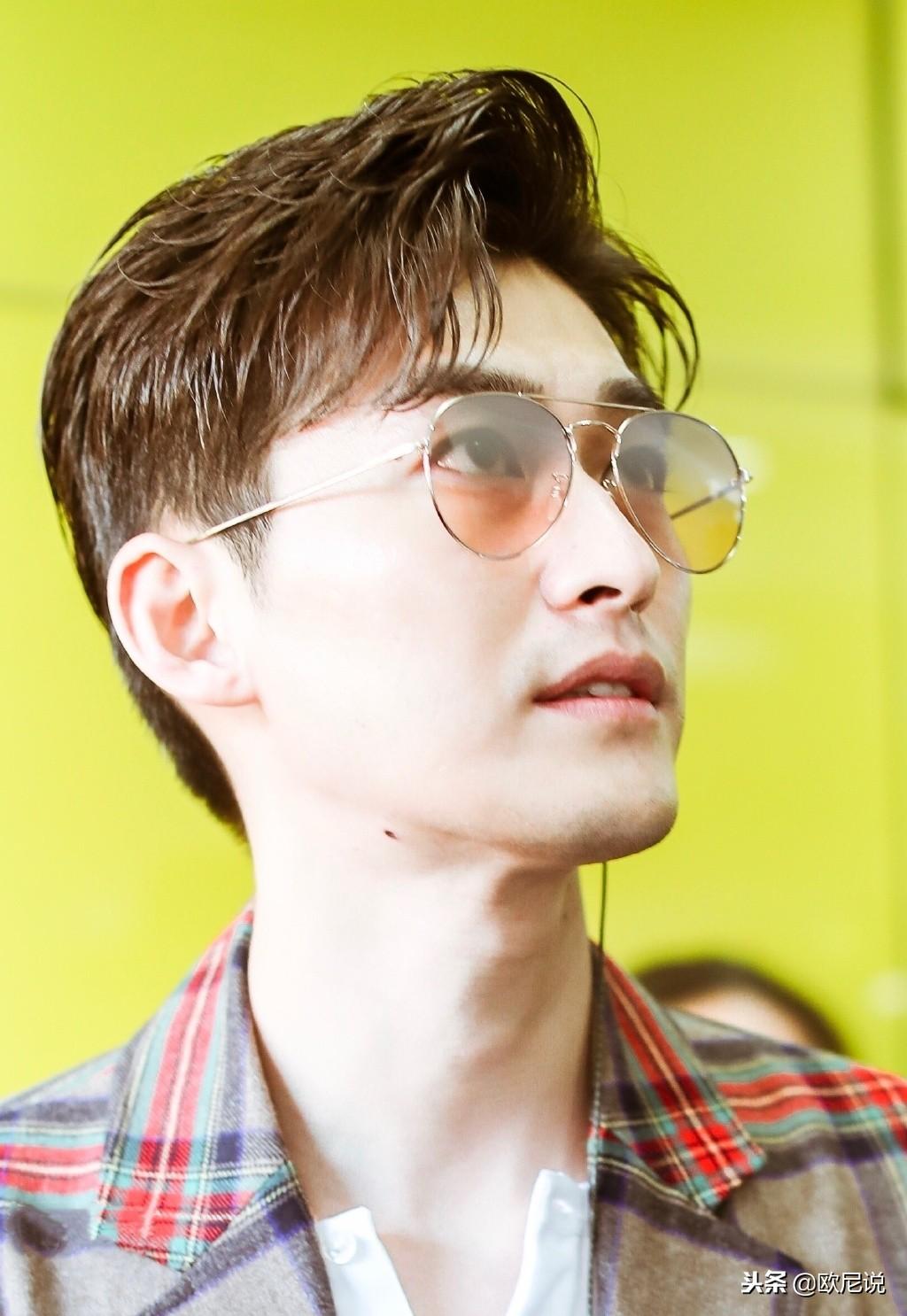 张翰素颜look太能打,内双眼睛这么大,网友:是搭配魔鬼吗