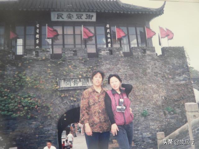 寒山寺简单介绍，寒山寺介绍（诗文扬名的名胜古迹——苏州枫桥、寒山寺）