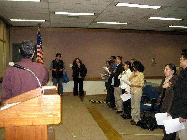 hereby，hereby中文是什么意思（重温一下入美誓词）