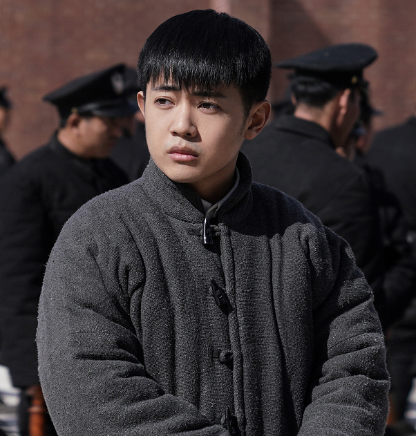 新世界金海与刀美兰在一起了吗，新世界金海和谁在一起了（《新世界》大结局：金海没死）