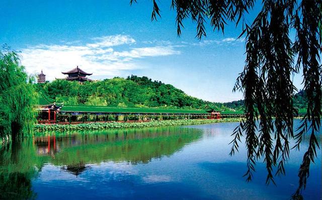 杭州有哪些旅游景点，杭州旅游景点有哪些（浙江省杭州市4A、5A级旅游景区名录）