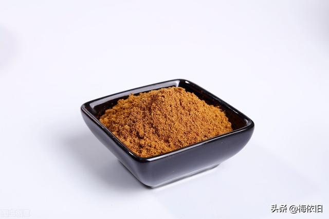 清炖鸭汤，清炖鸭汤怎么做好吃（加3样”的窍门）