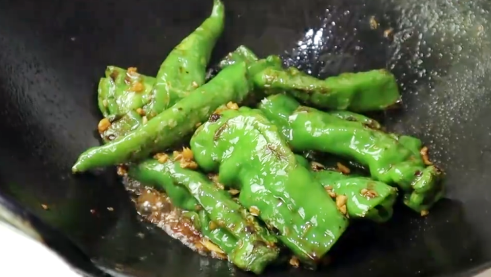 圖片[4]-【虎皮青椒】做法步驟圖 香辣開胃解饞 好吃不油膩-起舞食譜網