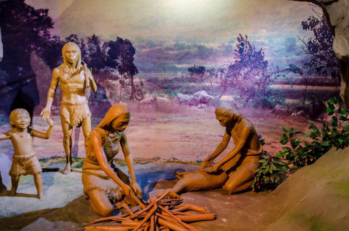 黑人和其他人交配繁衍,为何后代肤色越来越浅?