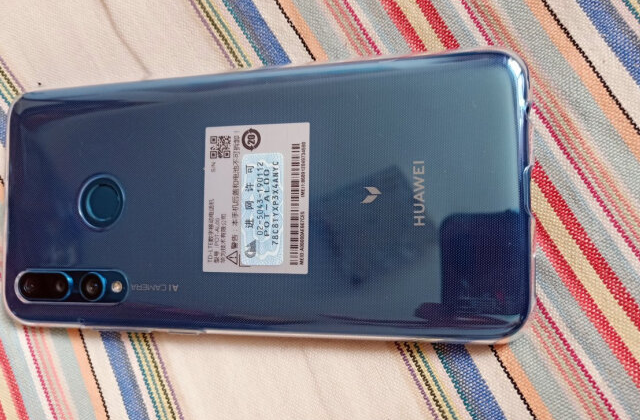 华为nova和mate和p系列的区别，华为mate和p系列的区别（华为手机的Mate、P、Nova）