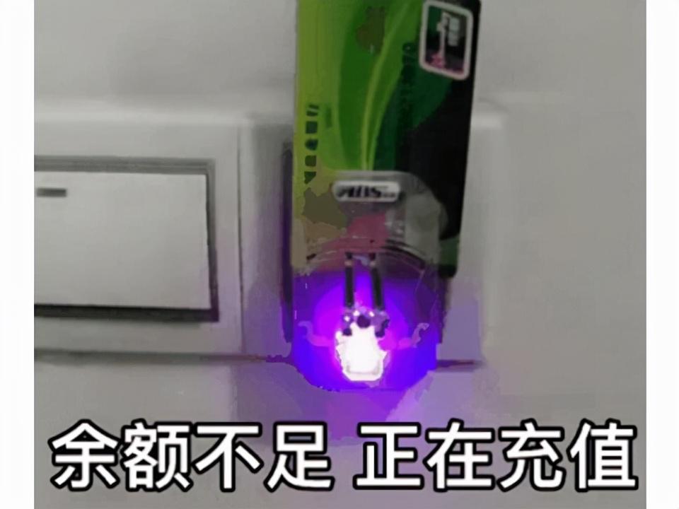 打装备卖钱的网游(手游装备可以卖现金的游戏)