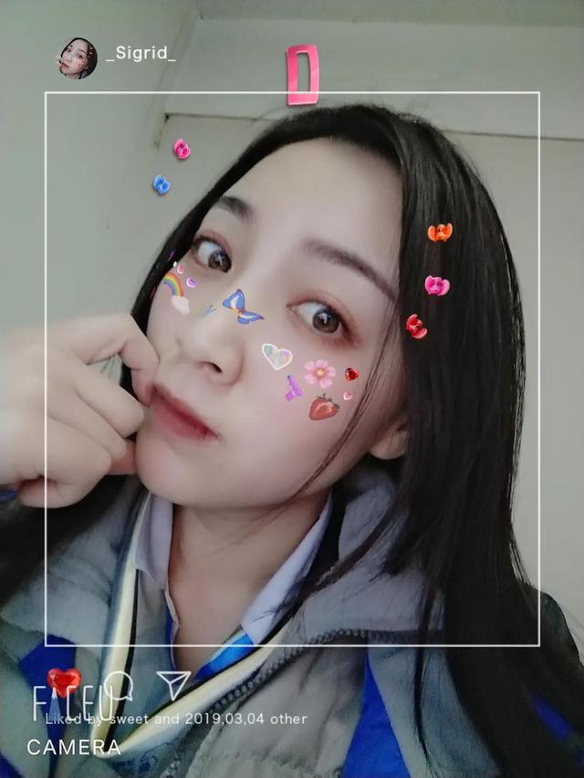 羞答答的玫瑰歌词，羞答答的玫瑰静悄悄地开歌词（羞答答的玫瑰就像你）