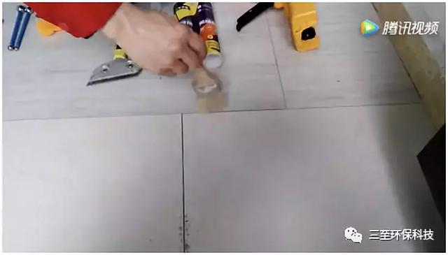 美缝剂怎么使用，美缝剂怎么使用（详解美缝剂施工步骤及施工视频指导）