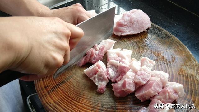 正宗焖肉的做法，最爱客家一道特色焖肉