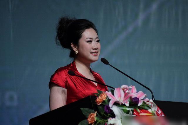 从“网红鼻祖”到“上亿女总裁”，芙蓉姐姐是如何逆天改命的？