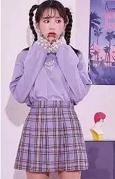 紫色配什么颜色好看，紫色卫衣搭配什么颜色好看（紫色配什么颜色好看）