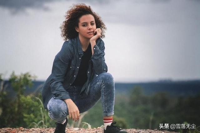恋爱中的男女朋友该如何表现，恋爱中的男女朋友该如何表现出来（你们的感情必然会长长久久）
