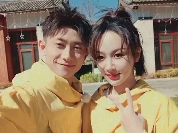 青梅竹马是爱还是友谊，青梅竹马是友谊吗（看了他们才知道：谁也离不开谁）