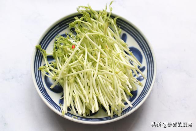 如何在家吃火锅，在家怎吃火锅（正确打开在家吃火锅的方式）