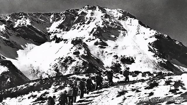 二万五千里长征，二万五千里长征路线（两万五千里长征中的工农红军）