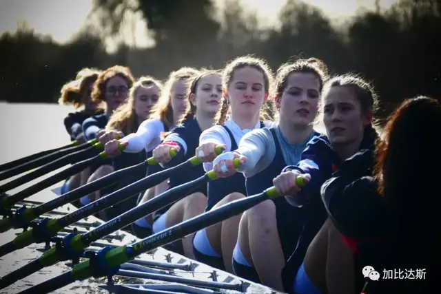 赛艇运动起源于哪个国家，赛艇运动起源于哪个国家（在英国私立中学是如何传承的）