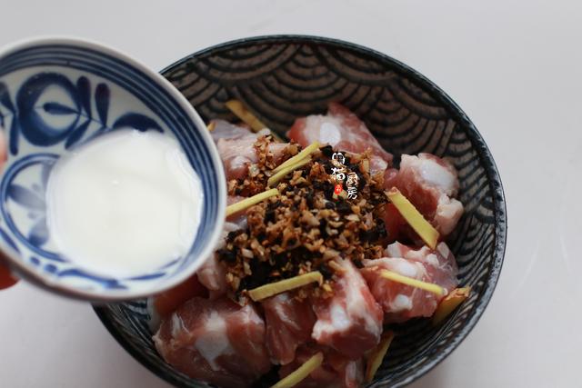 没有蒸架怎么隔水蒸东西（掌握好关键2步）