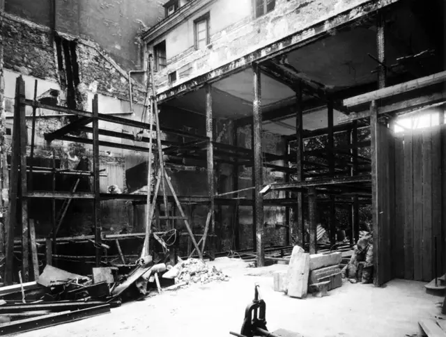 超美的玻璃之家，玻璃之家下载（现代建筑的50个经典10——玻璃之家）