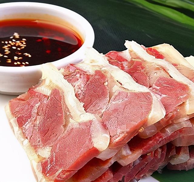 肴肉读yao还是xiao，水晶肴肉读yao还是xiao（嫣红嫩冻水晶肴——江苏镇江肴肉）