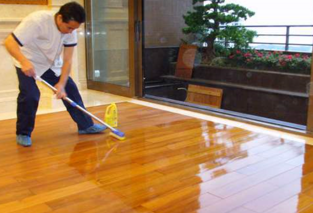 木地板怎么打蜡，木地板打蜡注意事项有哪些（地板打蜡只需5步）