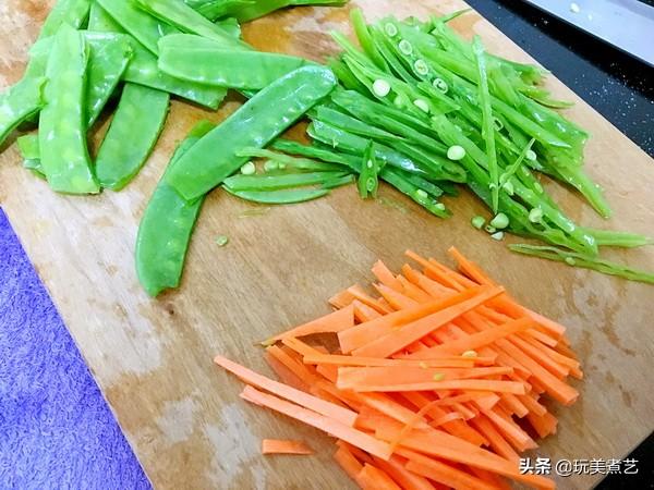 沙葛怎么做好吃，沙葛的功效与作用禁忌（适合快炒的沙葛炒豌豆夹来解油腻）