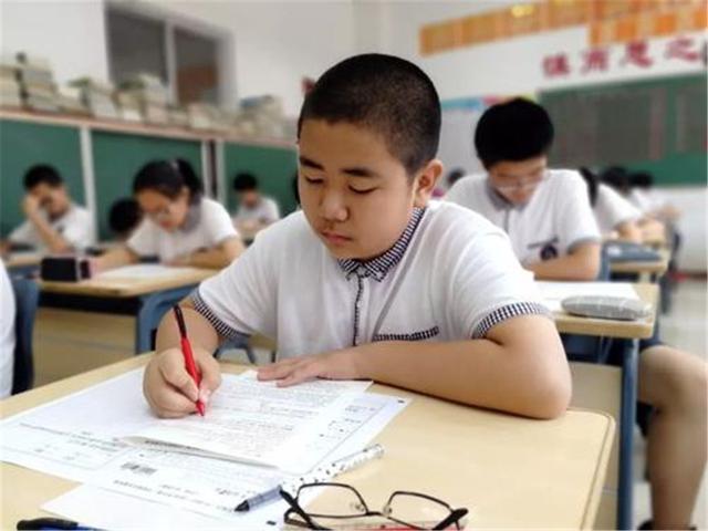 学习历史的重要性，学生学习历史的好处有哪些（我们为什么要学习历史）