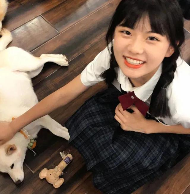 日落温柔女生头像，女生头像：温柔日落女生头像微信（日落尚且温柔，人间皆是浪漫）