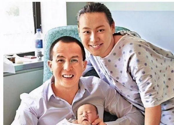 李嘉诚的儿子的老婆，李泽钜老婆（生4个子女稳做李家女主人）