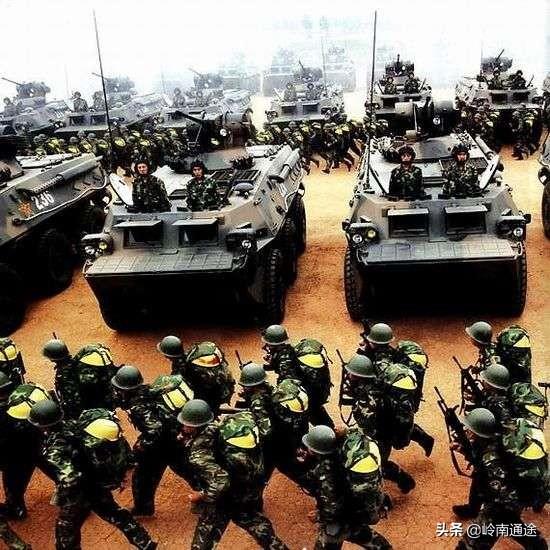 当兵八年退伍可以领多少钱，当兵退伍后给多少钱（为什么都说当兵第八年转三期最划算）