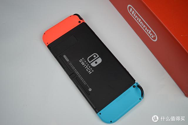switch内存卡是sd卡还是tf卡，switch内存卡用什么牌子的（游戏健身两不误——国行Switch萌新玩家健身环大冒险初体验）