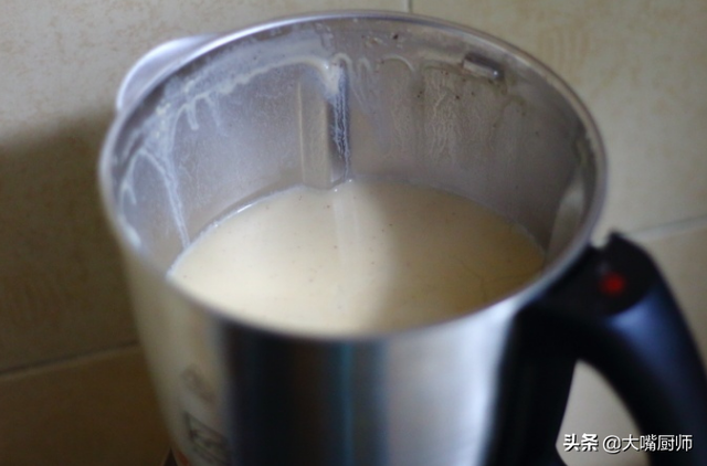 豆浆的制作方法，香浓好喝的豆浆如何制作（豆腐坊老板教你打豆浆）