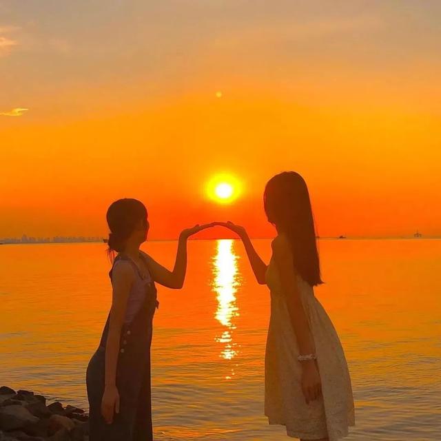 好看闺头♡，微信头像，好看闺头♡（一组超好看的闺蜜头像集）