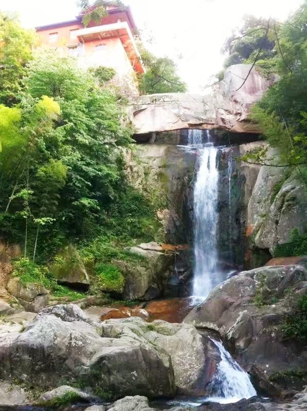 天台山的国清寺在什么地方，天台山·国清寺