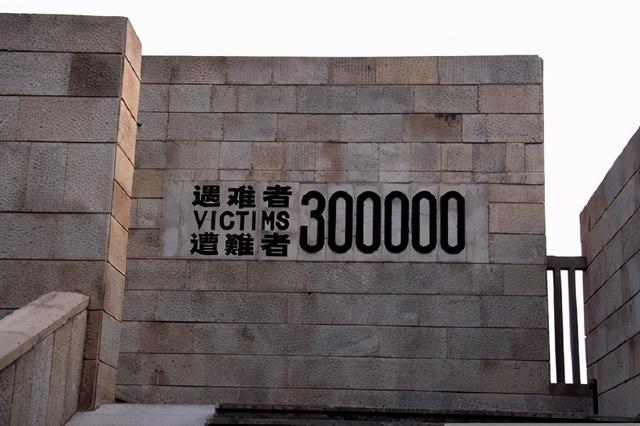 抗日战争时期时间，抗战是什么时期（抗日战争时期从未被日军攻陷的省份有哪些）