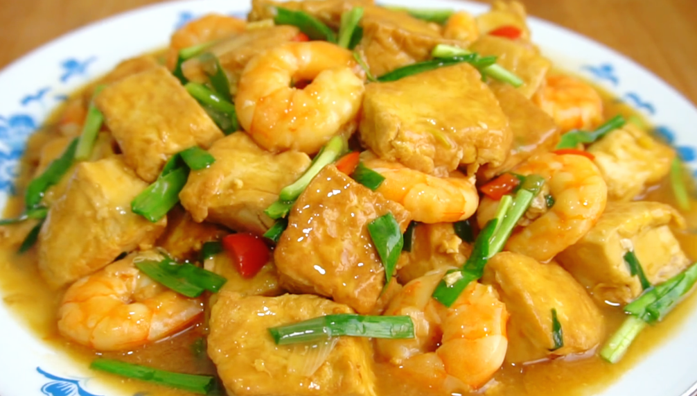 【大虾焖豆腐】做法步骤图 出锅鲜嫩美味又下饭 孩子特喜欢吃-起舞食谱网
