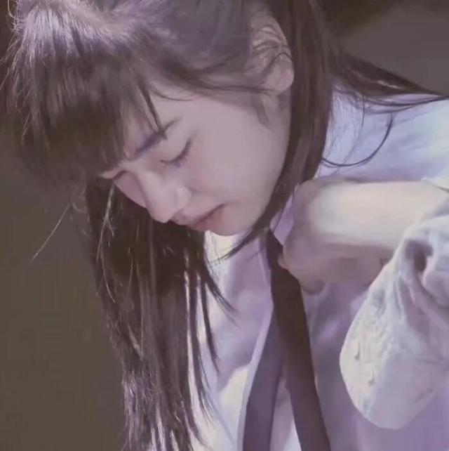 溺水小刀·动漫情侣头像微信，溺水小刀·动漫情侣头像（今天是《溺水小刀》系列）