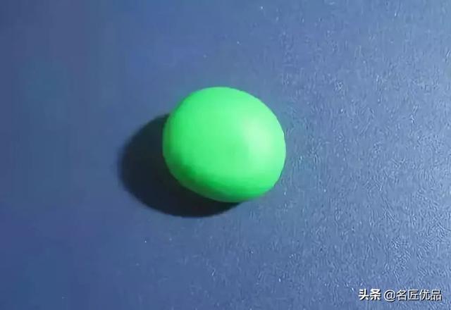 如何折一只猫咪手偶，怎么用一张纸折小猫（80后儿时经典玩具）