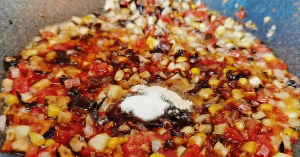 图片[4]-【香菇玉米烧麦】做法步骤图 加2元饺子皮 一口一个比肉还香-起舞食谱网