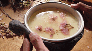 樱花蛋糕的做法，樱花甜点做法（做出最美的樱花镜面水晶蛋糕。）