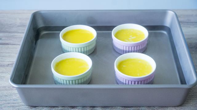 焦糖布丁的做法，焦糖布丁的做法烤箱（100%成功的焦糖布丁）