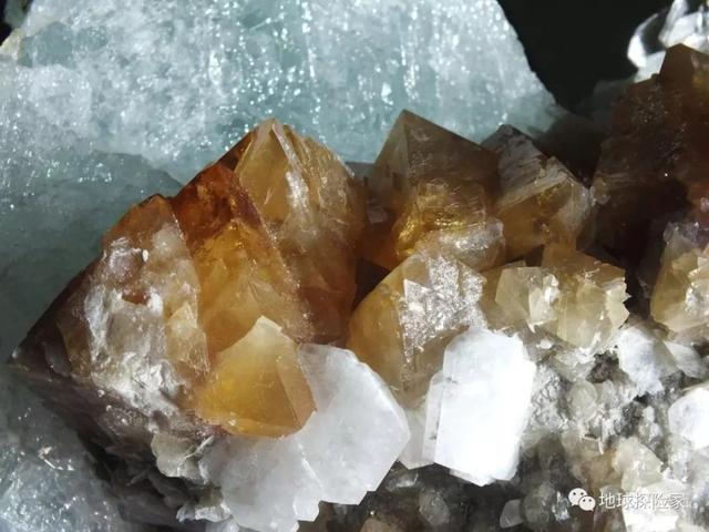 正向抽空四角锥网架，四方锥的杂化类型（假期出游如何鉴定矿物）