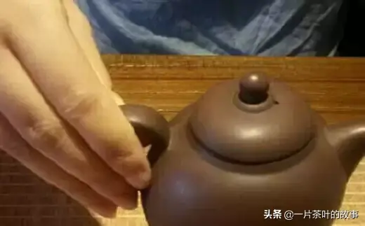 沏茶的步骤动作的描写，沏茶礼仪步骤（手把手教你，23个泡茶步骤）