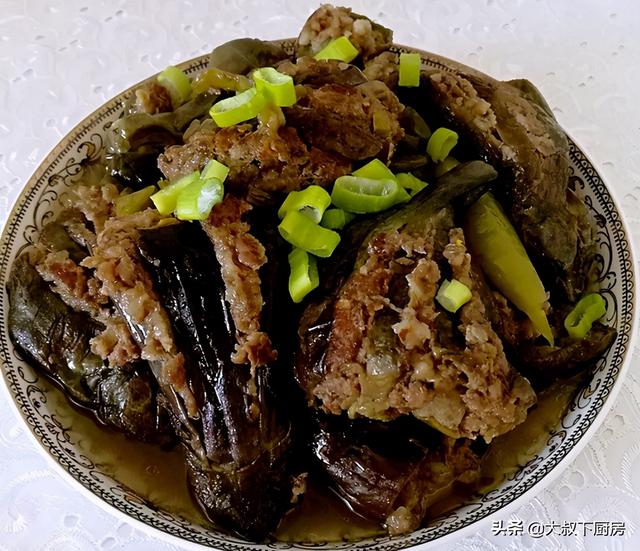 炖茄子辣椒盒的做法,家常炖茄子辣椒包(大叔教你炖茄盒)