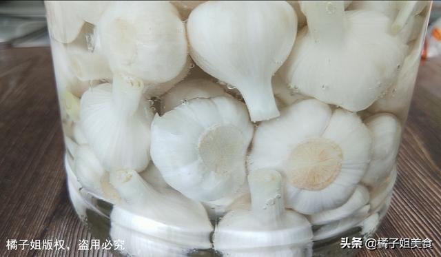圖片[2]-【水晶蒜】做法步驟圖 美味可口 越吃越上癮-起舞食譜網