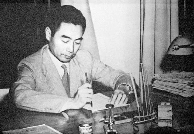 北大图书管理员，北大图书管理员什么梗（最不能惹还是他——图书管理员）