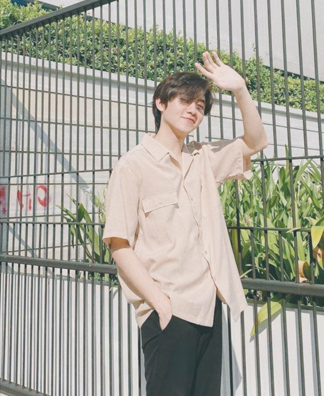 lay是什么意思，lay什么意思（他泰港风少年：黄立贤血统加持）