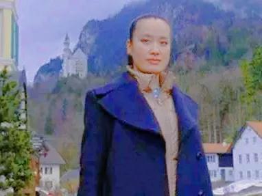 成都城南网红美食一条街，生母为了她放弃生命56岁因癌症异国去世