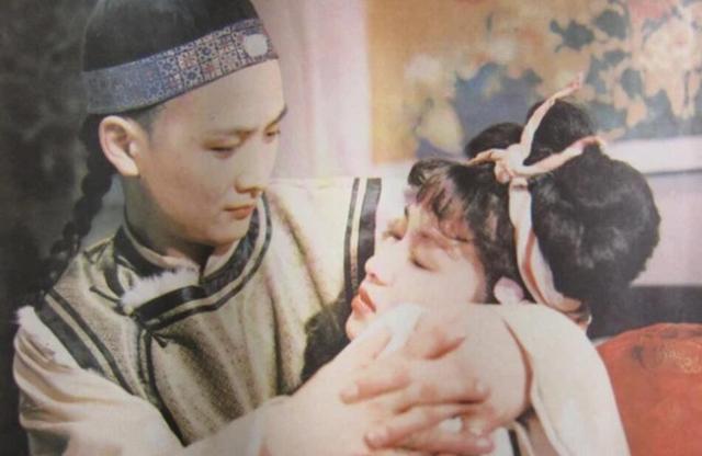 郑爽原名叫什么，郑爽的全名叫什么（《水浒传》里的“大郑爽”）