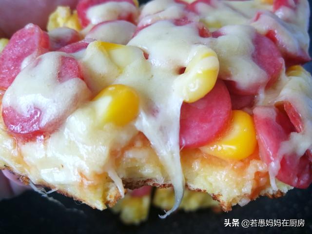 平底锅披萨的家常做法，平底锅做披萨的简单做法（孩子乐得合不拢嘴）