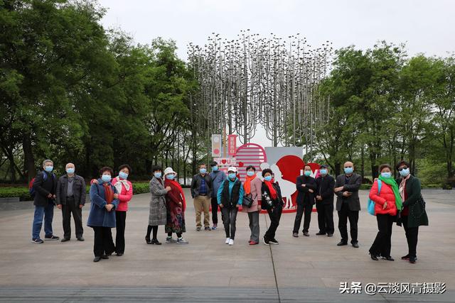 最简单能令人放松心情的图片 偶尔防空一下自己，让人心情放松的图片（醉倒在那片春色里）